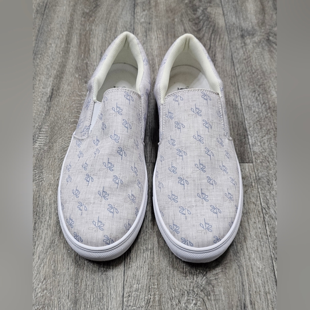 Graceful Gray Cabin Kicks Shoes-Size 9 - Picture 6 of 12